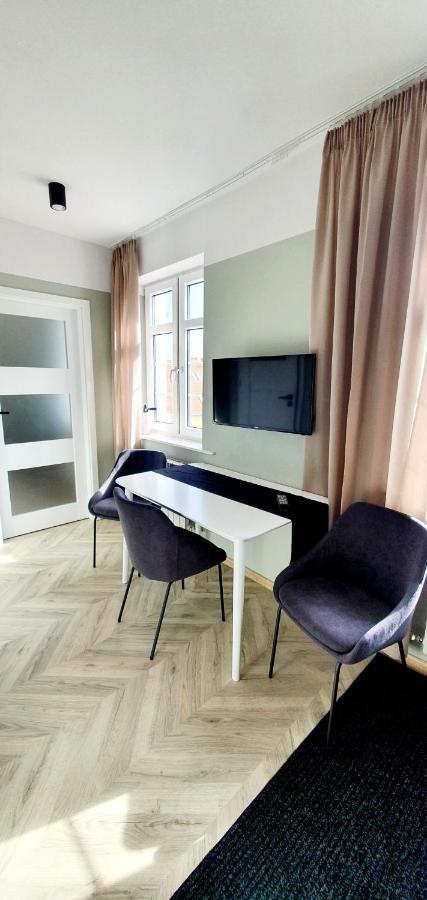 Apartment W Kamienicy - Centrum, Bezplatny Parking *